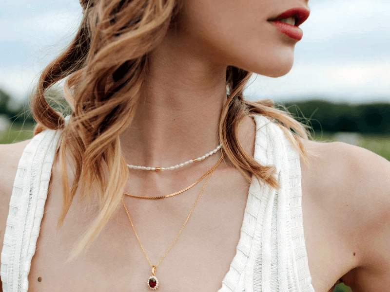 Layered Gold Chain Necklaces: Your Outfit's Best Friend