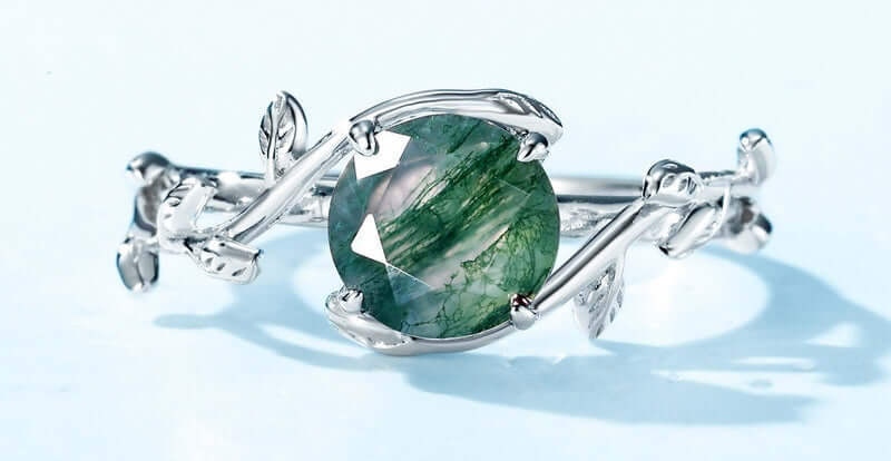 What are the properties of moss agate ring?