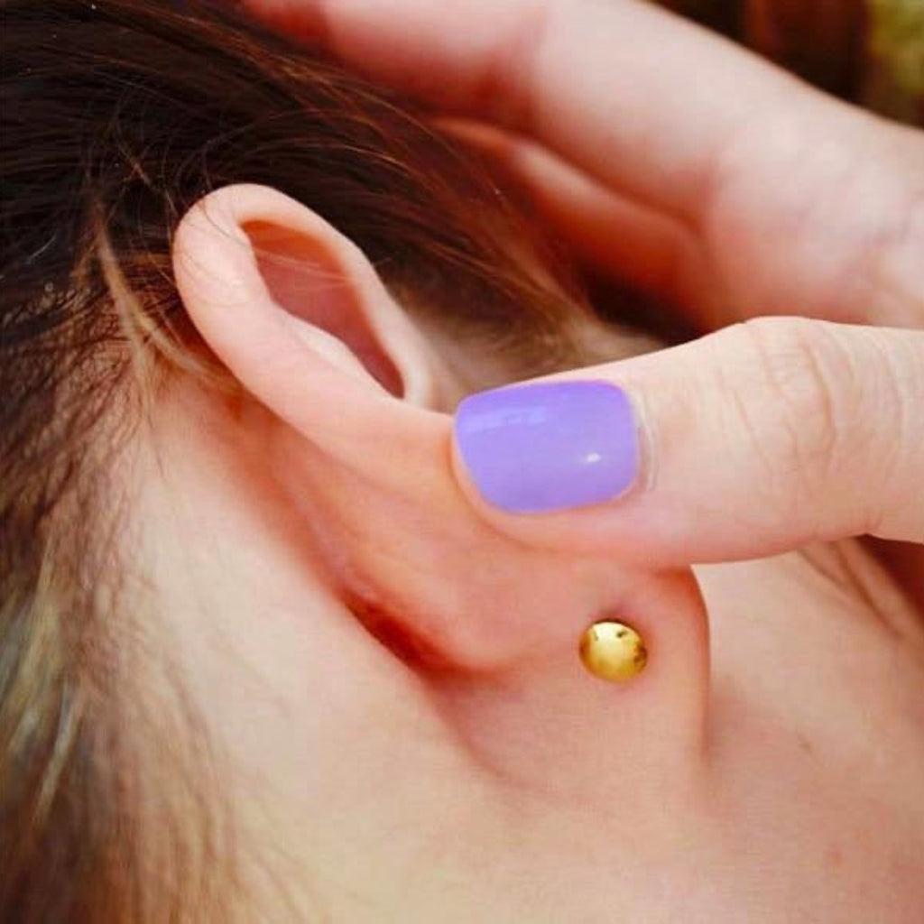 Trendolla Diamond V Shape Flat Back Cartilage Earrings