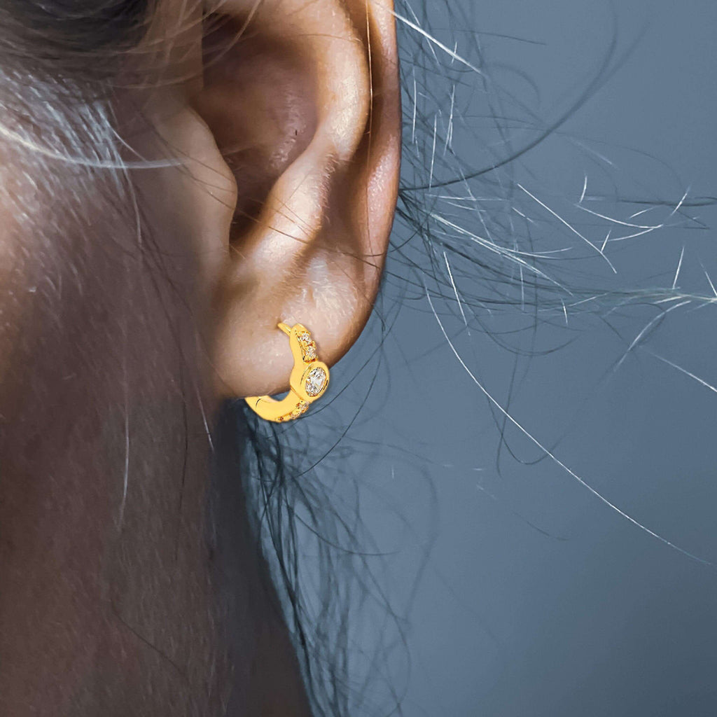 Altair Huggie Hoop Earrings - Trendolla Jewelry