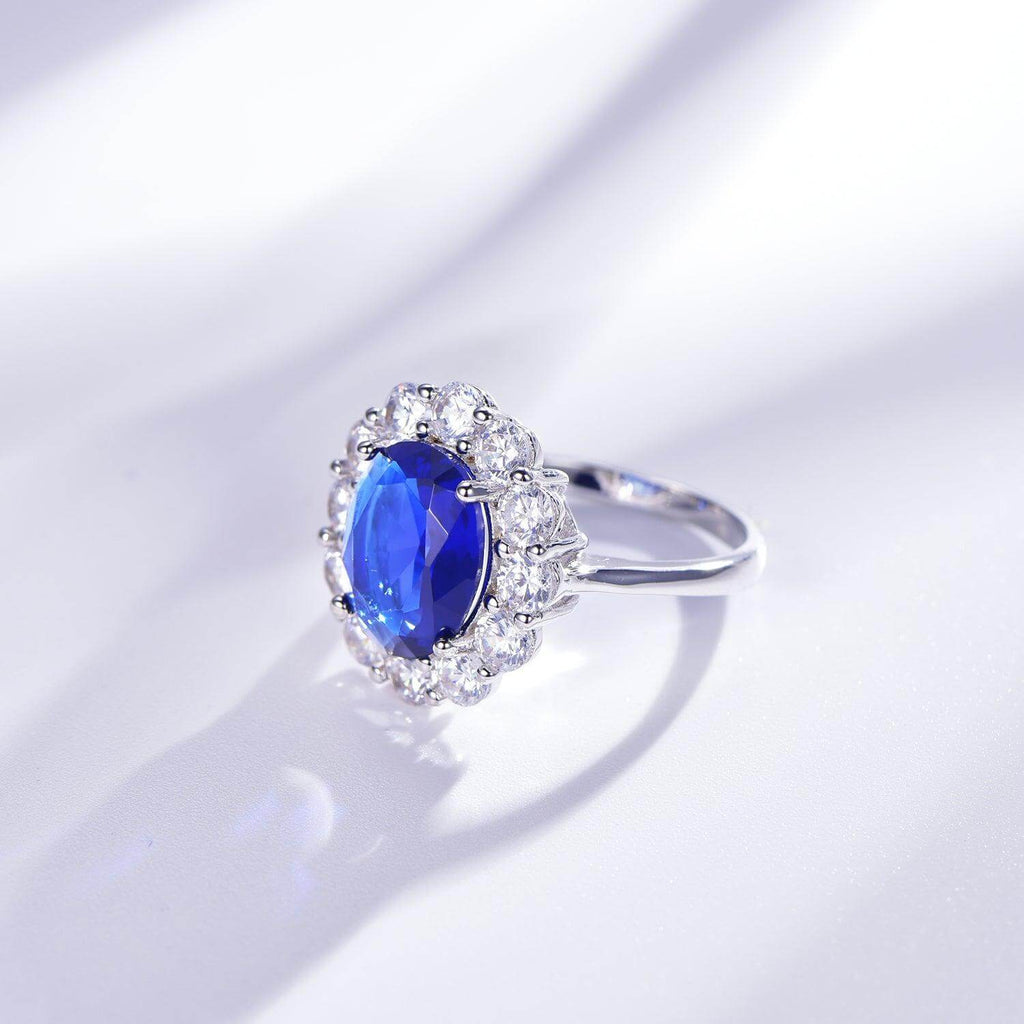 Classic Blue Sapphire Round Cut Engagement Ring - Trendolla Jewelry