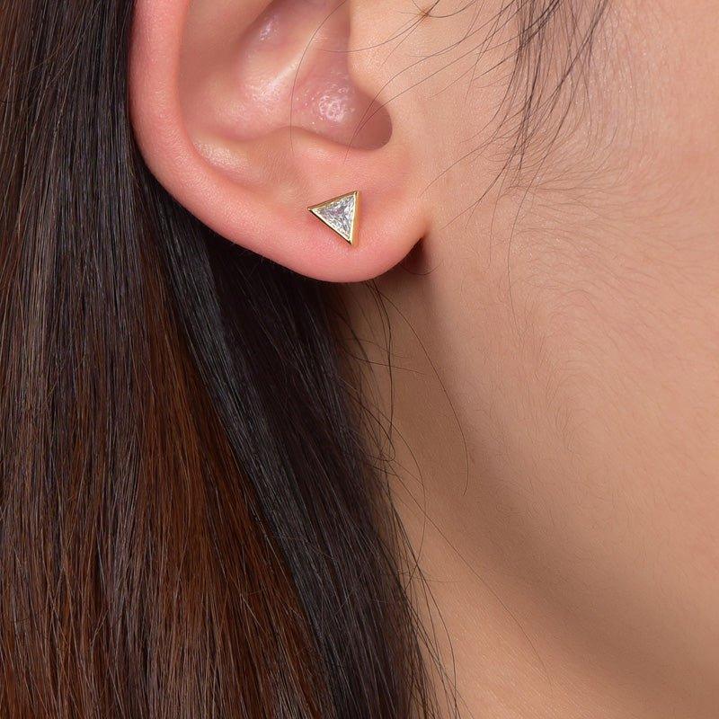 Simulated Diamond Stud Earrings In Yellow Gold Plated Sterling Silver - Trendolla Jewelry