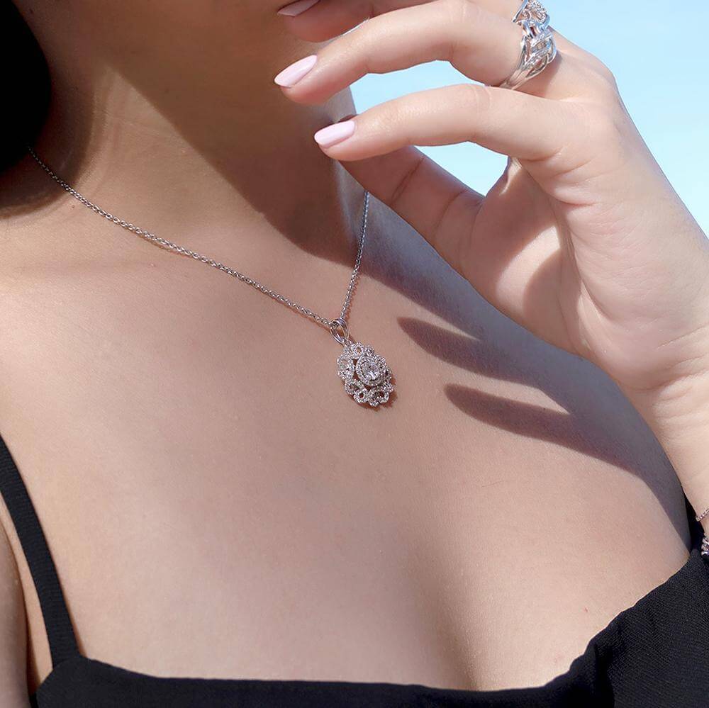 Flower Necklaces - Trendolla Jewelry