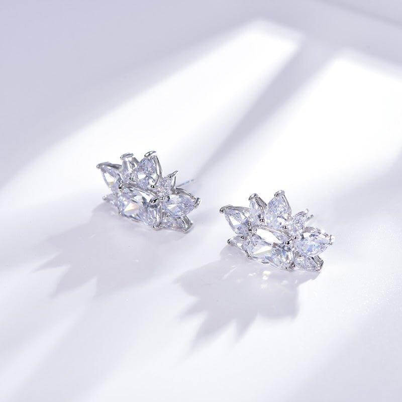 Halo White Stone Stud Earrings In Sterling Silver - Trendolla Jewelry