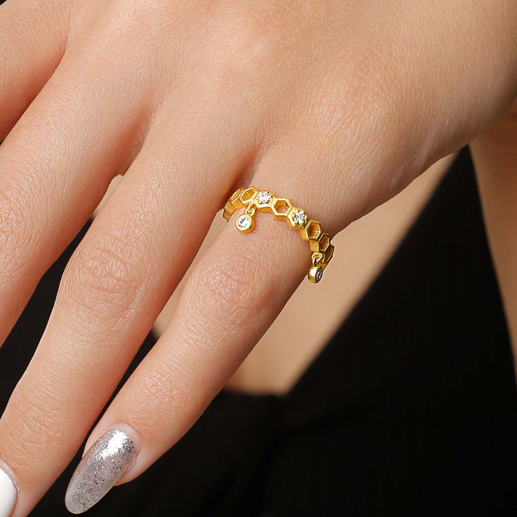 Honeycomb Dangle Ring Mak Collection - Trendolla Jewelry