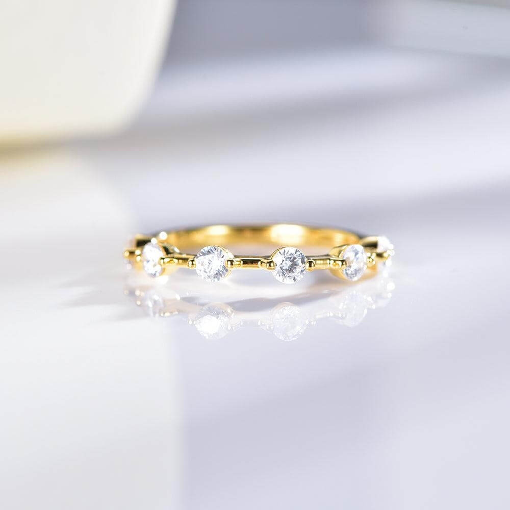Luxury Inlaid Round Cut Cubic Zirconia Diamond Women Ring - Trendolla Jewelry