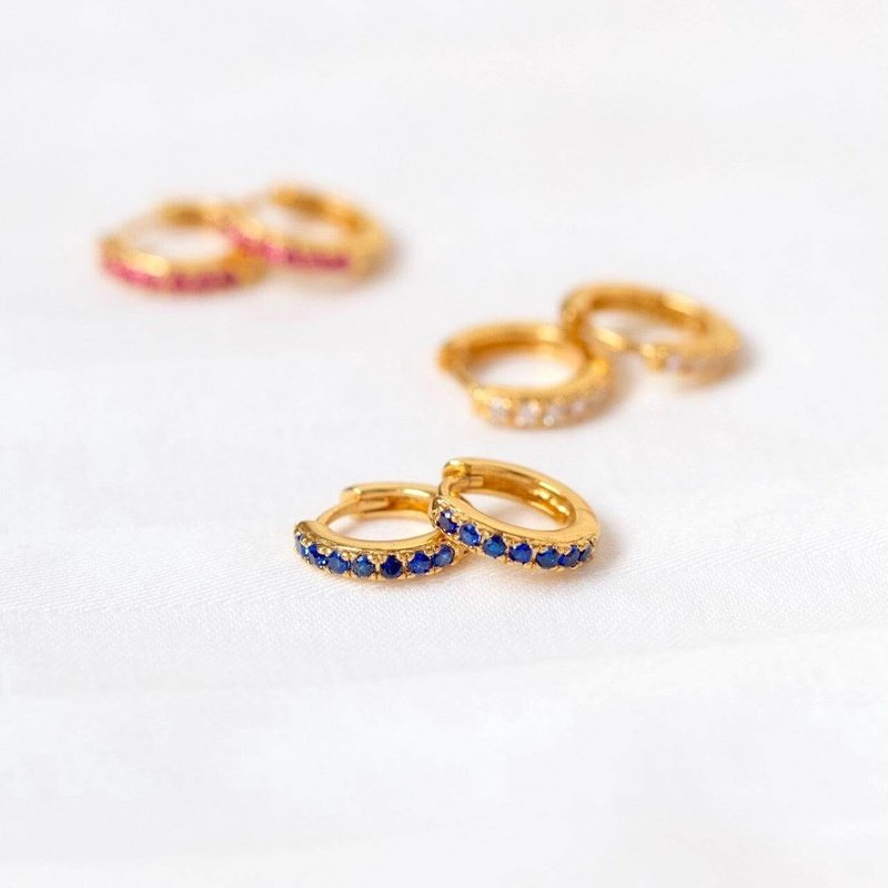 Sapphire Pave Huggie Hoop Earrings - Trendolla Jewelry